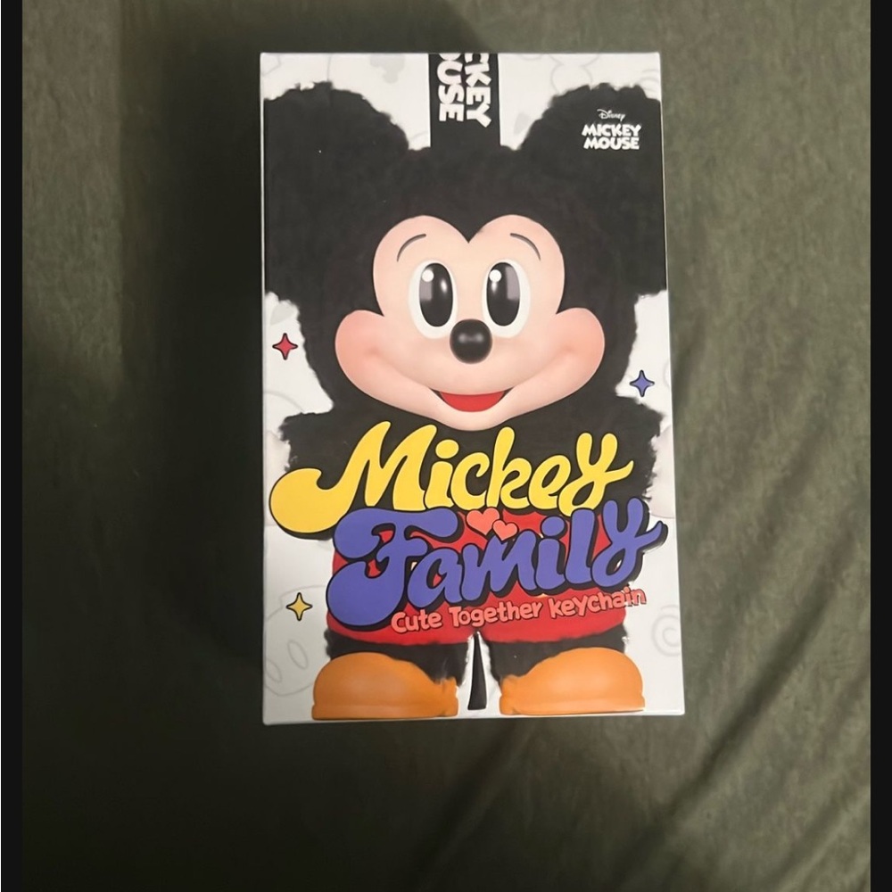 Mickey Mouse Family Keychain